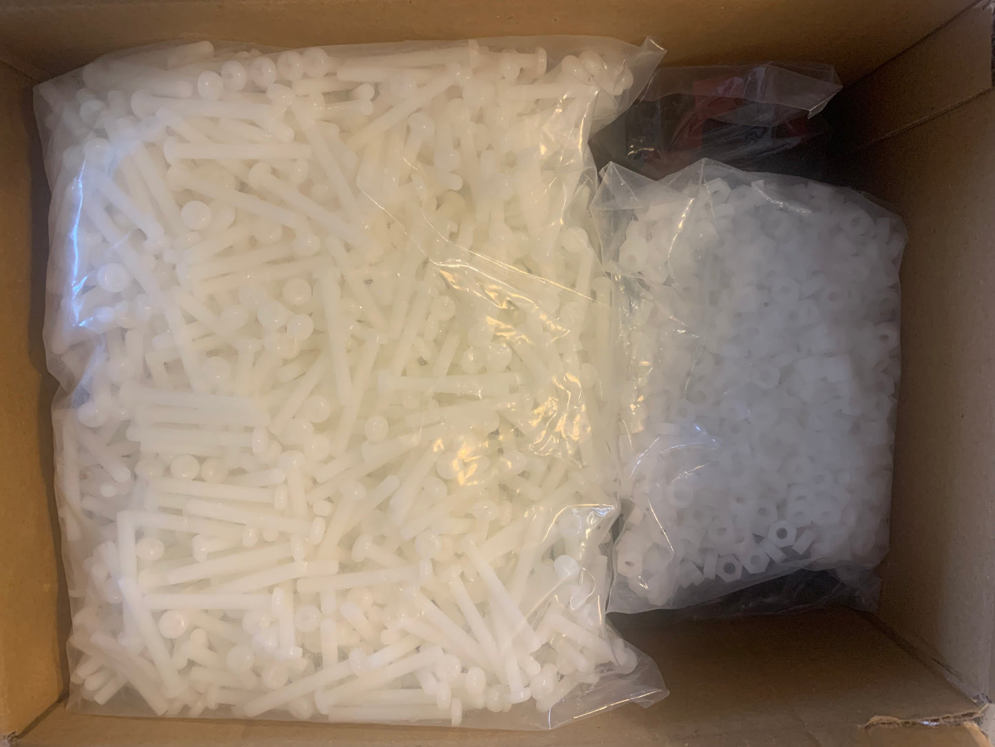 M5 X 40mm Nylon Screw And Nut 1000 Pack - Meter Depot