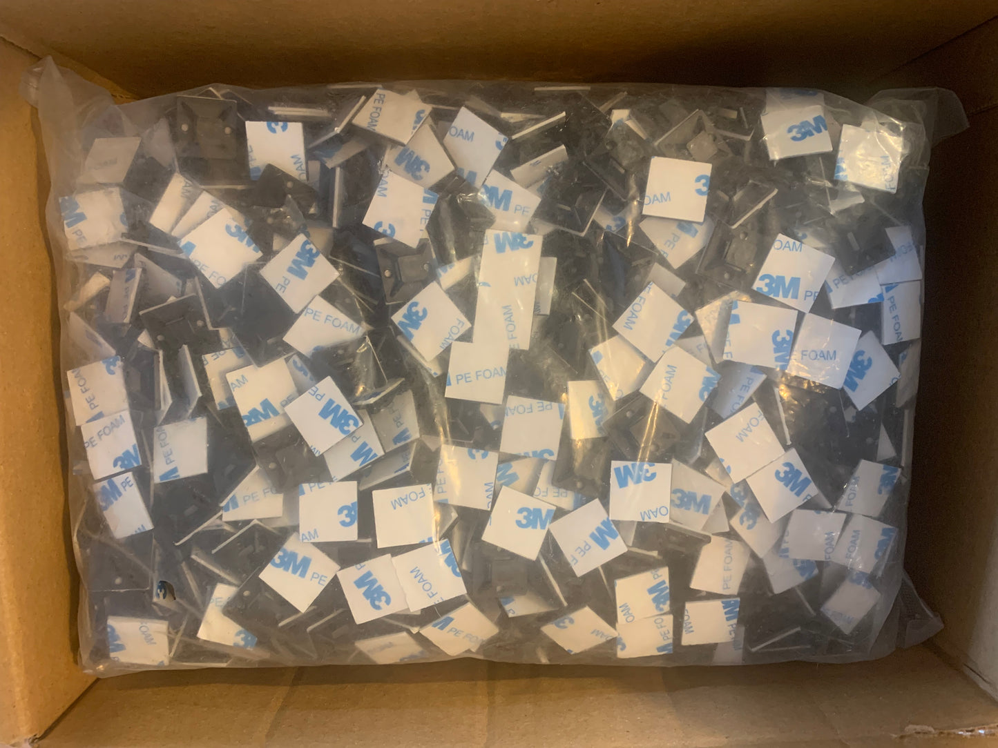 Sticky back cable tie mounts 1000 pack