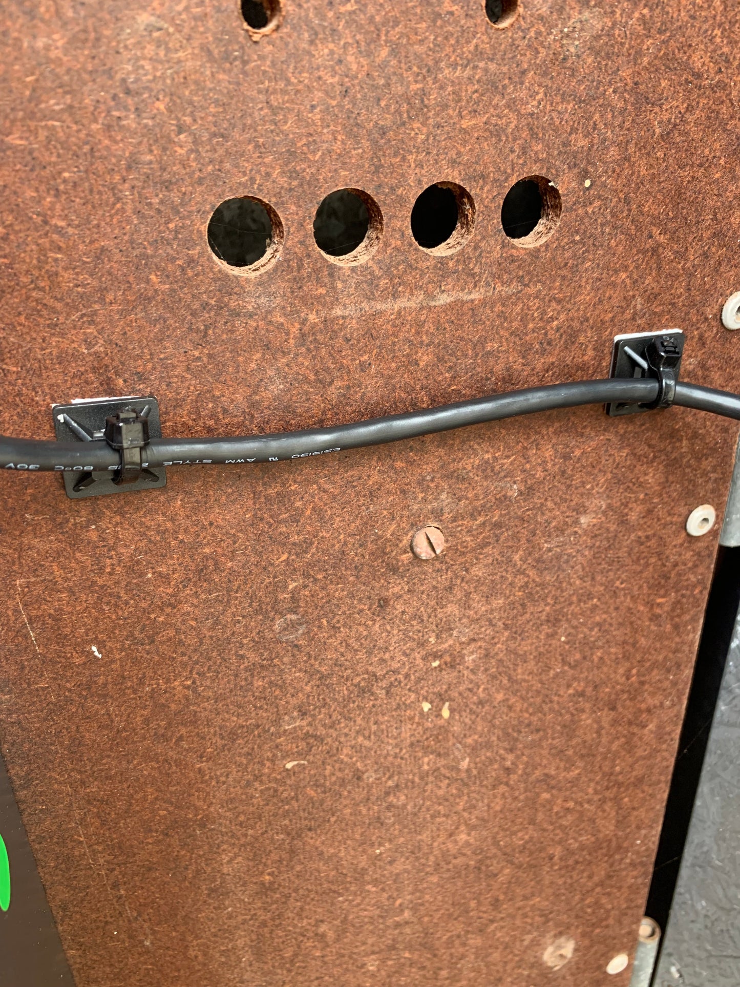 Sticky back cable tie mounts 1000 pack